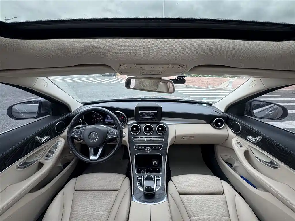 Mercedes-Benz C-Class 2015 C 180 L Sport фото 4