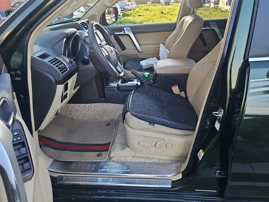 Toyota Prado 2014 4.0L Automatic TX-L фото 9