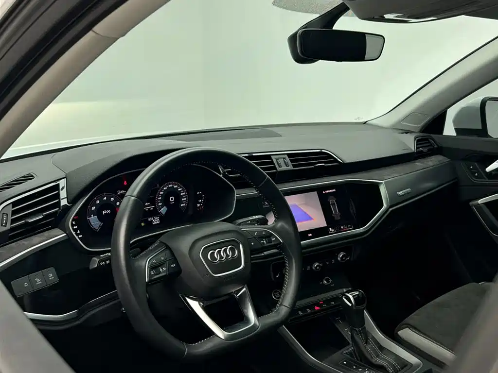 Audi Q3 2022 35 TFSI Fashion Dynamic фото 25
