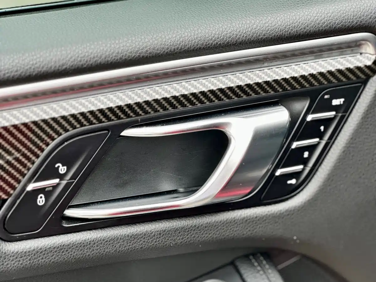 Porsche Macan 2018 Macan 2.0T фото 29