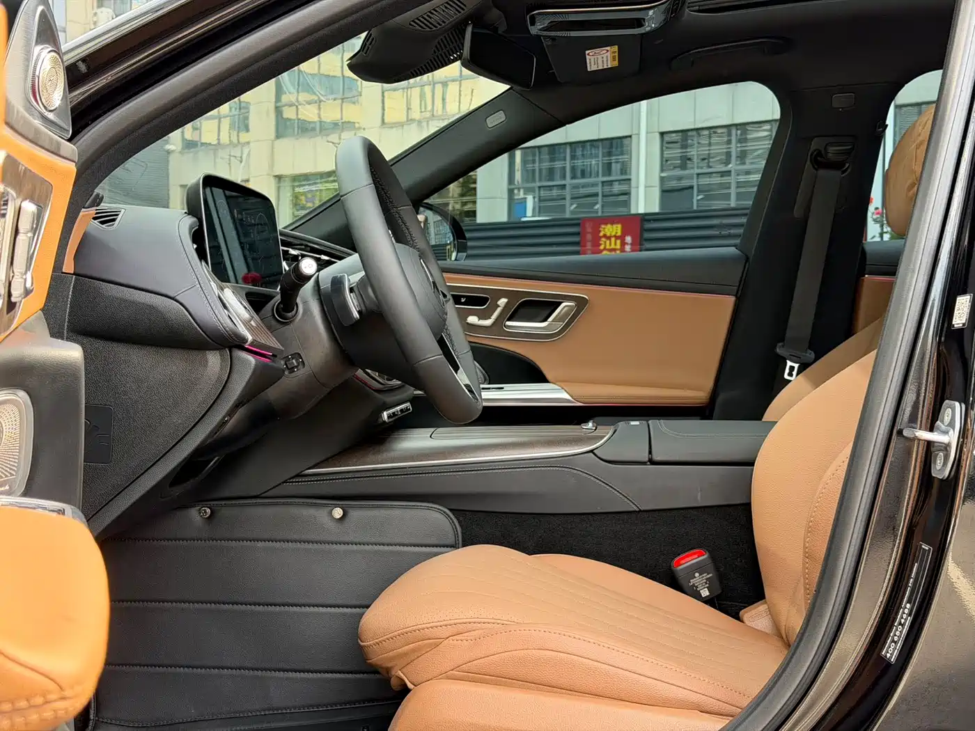 Mercedes-Benz E-Class 2025 E 300 L Fashion фото 7