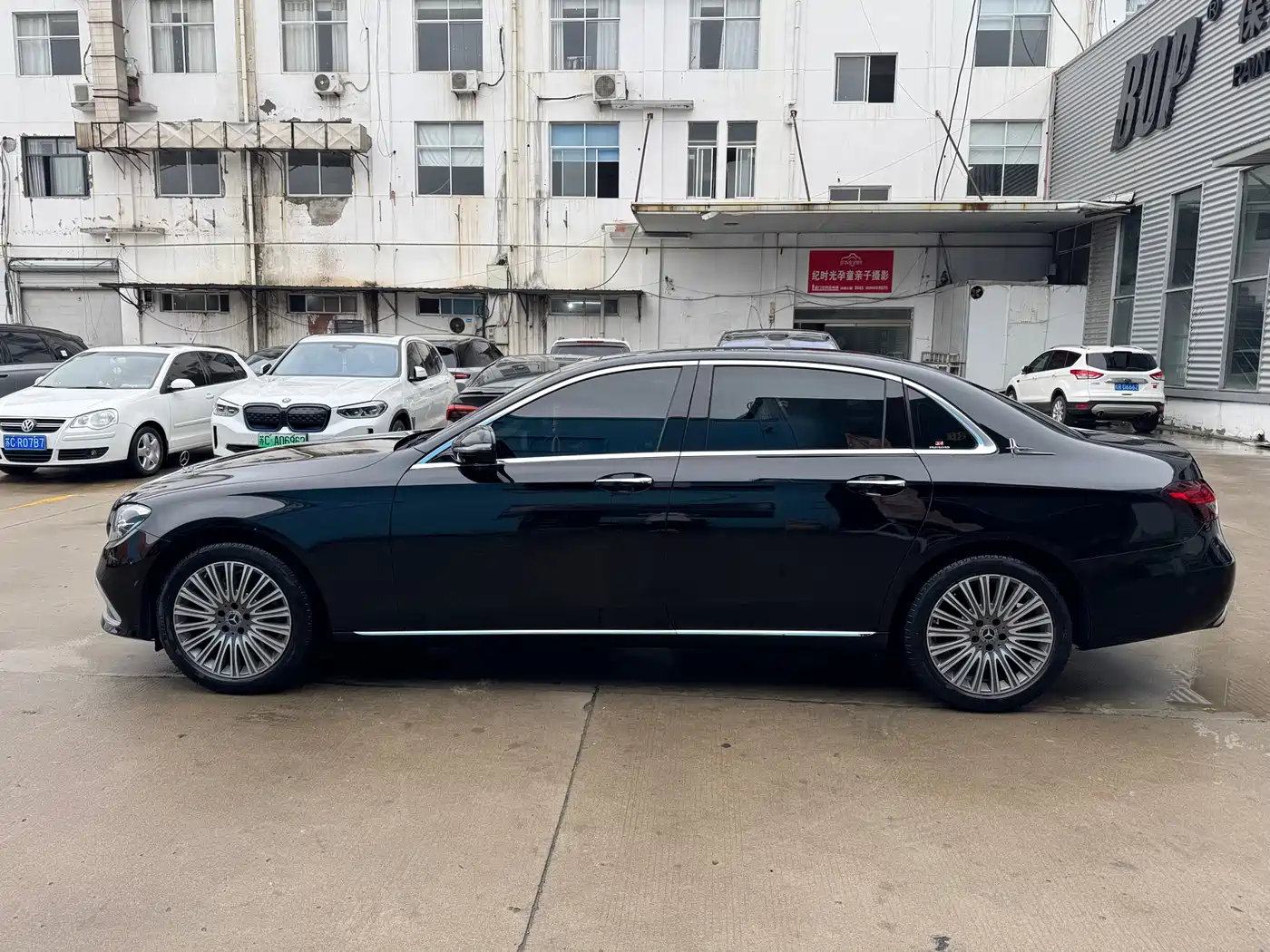 Mercedes-Benz E-Class 2023 E 300 L Fashion фото 6