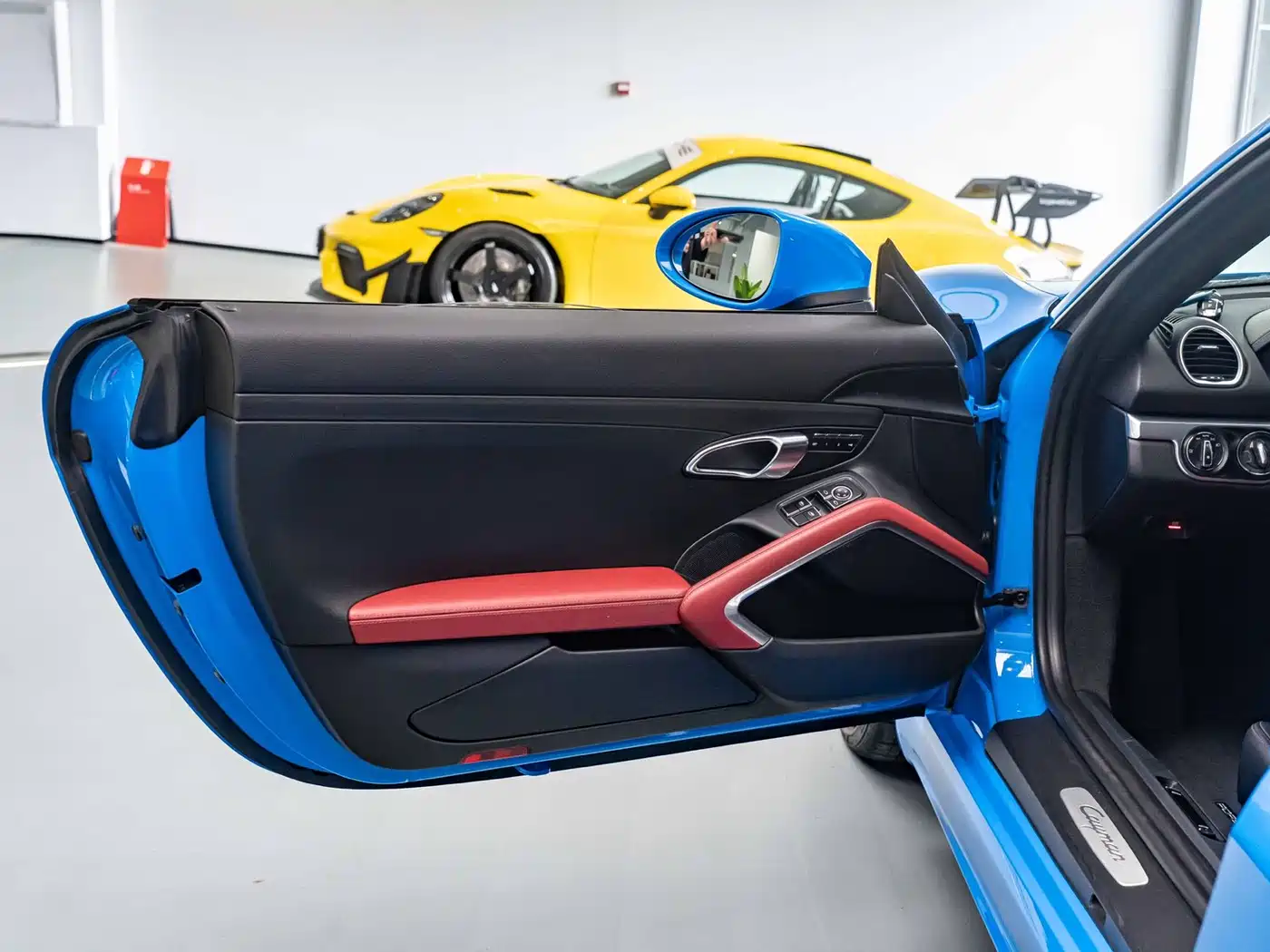 Porsche 718 2022 Cayman 2.0T фото 14