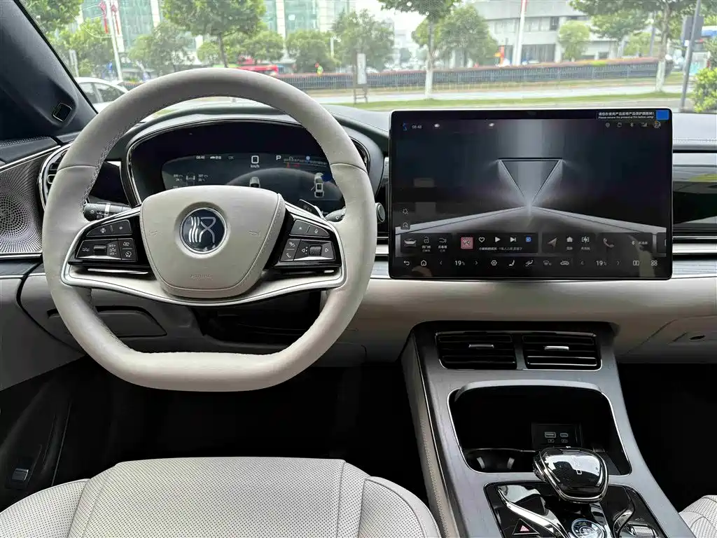BYD Han 2025 DM-i Smart Driving Edition 125KM LiDAR Flagship фото 11