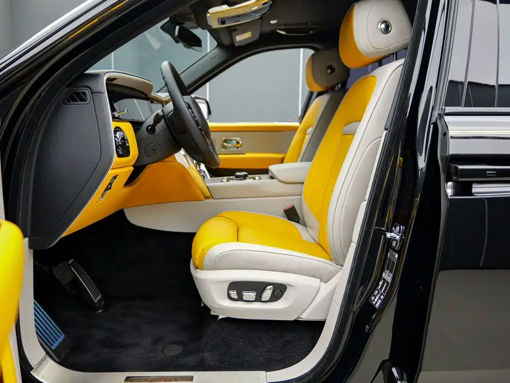Photo 28 - Rolls-Royce Cullinan