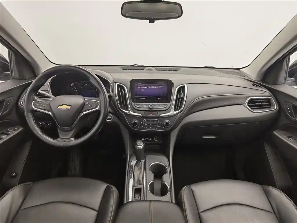 Chevrolet Equinox 2019 535T Auto Control Edition China V фото 5