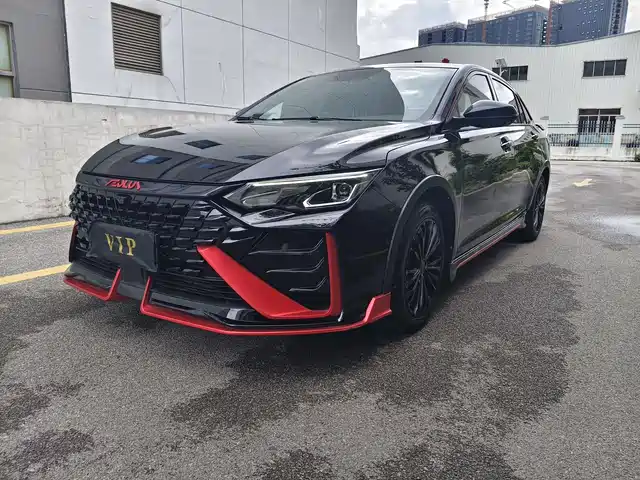 Dongfeng Aeolus Yixuan MAX 2021 1.5T Dark Night Dawn Edition