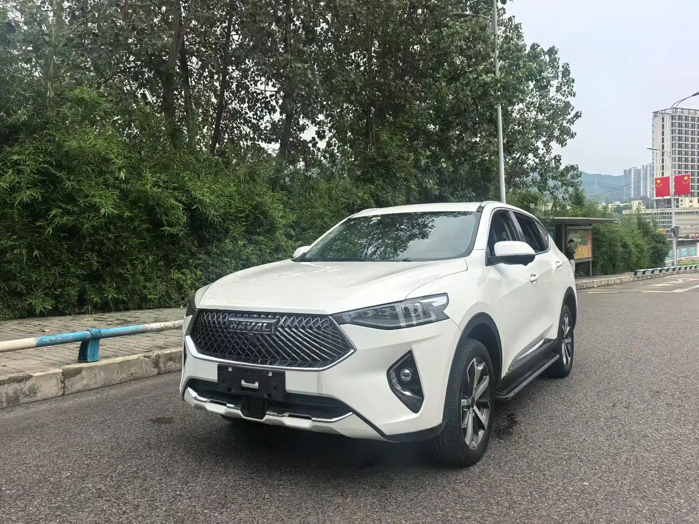 Фото 1 - Haval F7