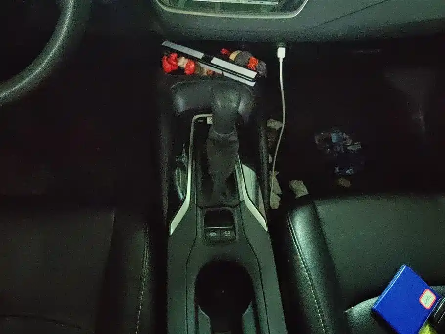 Toyota Corolla 2019 1.2T S-CVT GL-i Elite Edition фото 16