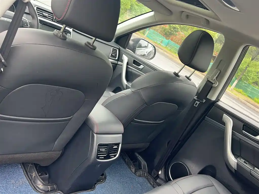 Haval M6 2019 1.5T DCT 2WD Elite Type China VI фото 8