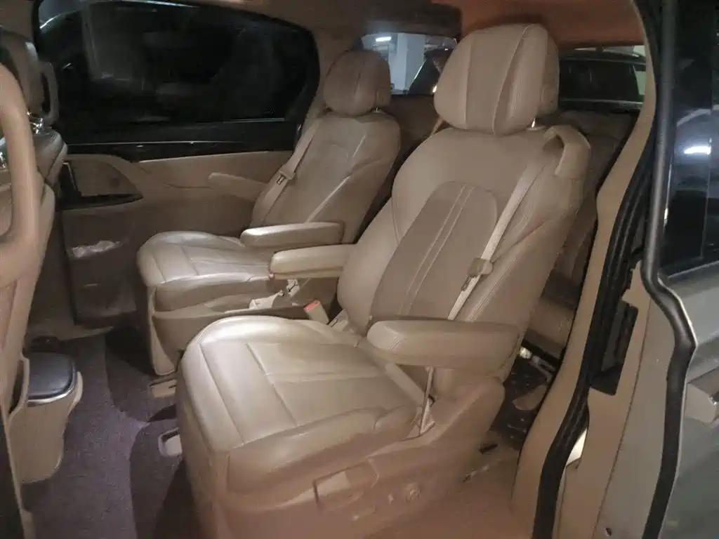 Buick GL8 2018 ES 28T Flagship Type China VI фото 15
