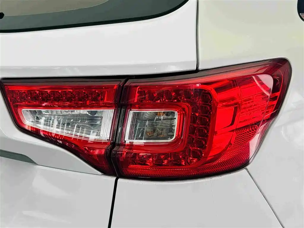 Changan CS75 2014 2014 1.8T Automatic Elite (China IV)