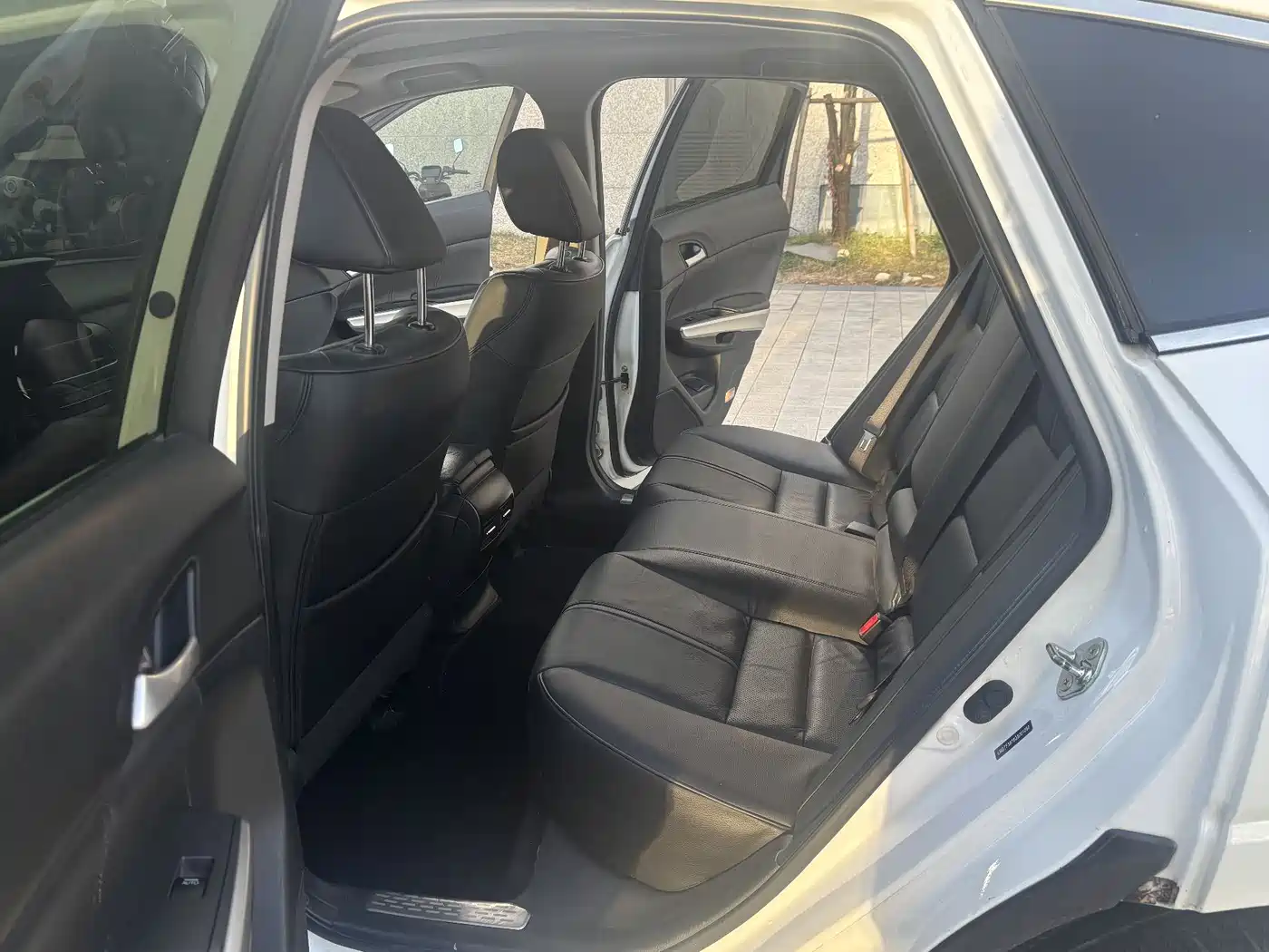 Honda Crosstour 2016 2.4L Luxury Navigation Edition фото 10
