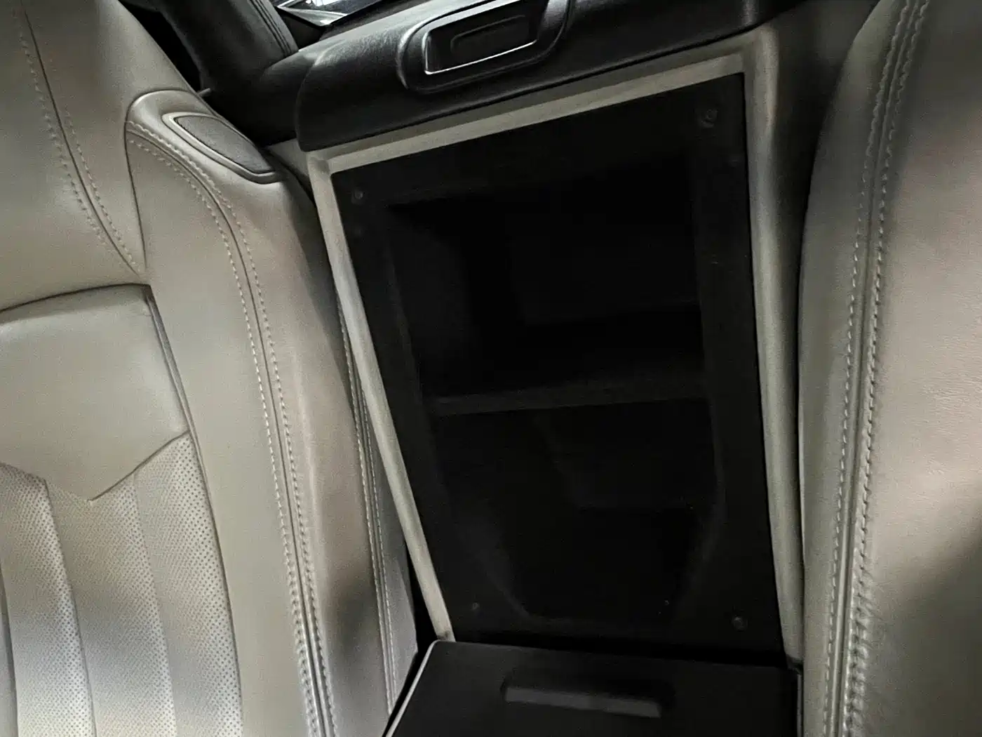 Cadillac XLR 2007 2005 Model 4.6