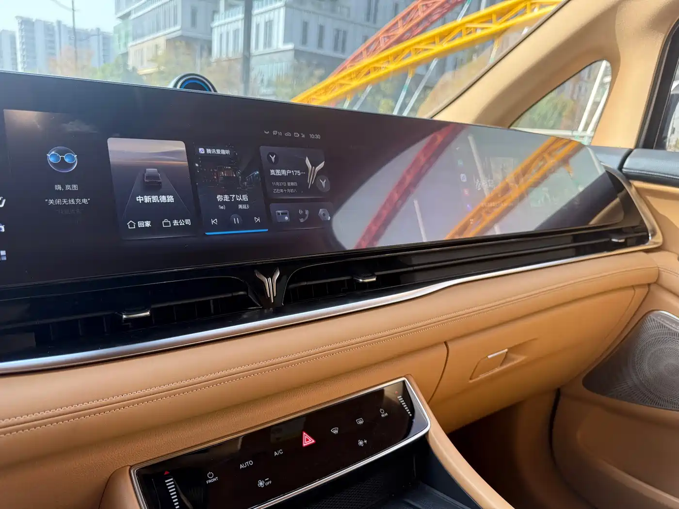 Voyah Auto Voyah Dreamer 2022 Low-carbon Edition Think+Smart Driving Package фото 5