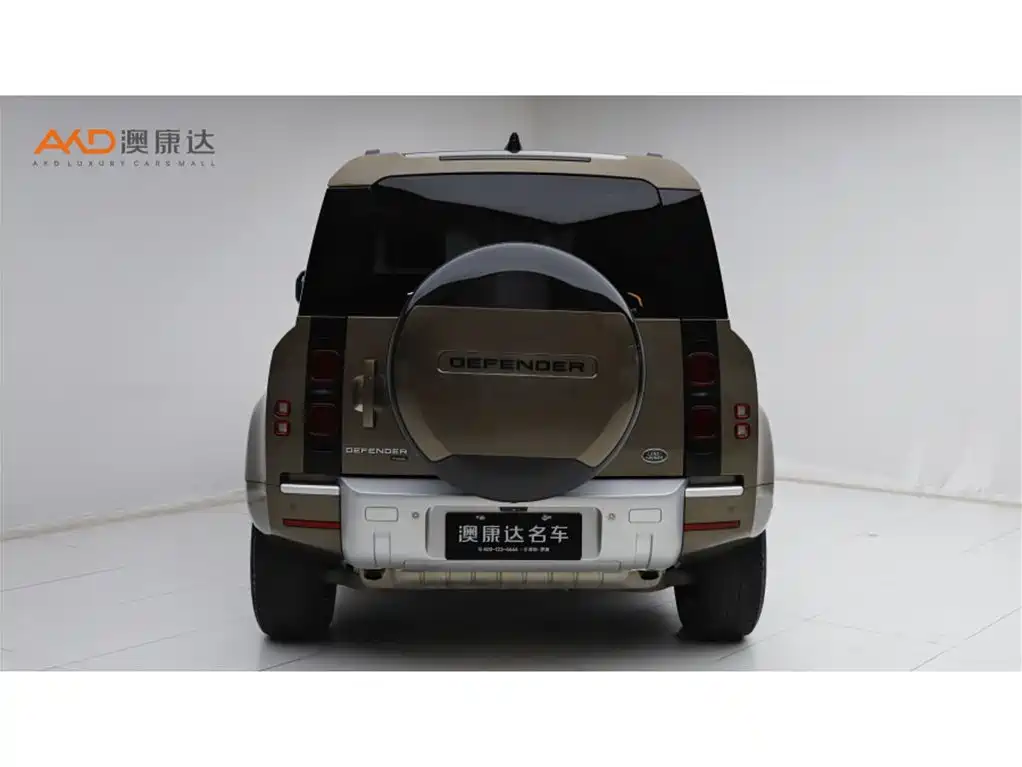 Land Rover Defender 2023 Facelift 90 3.0T P400 XS фото 4