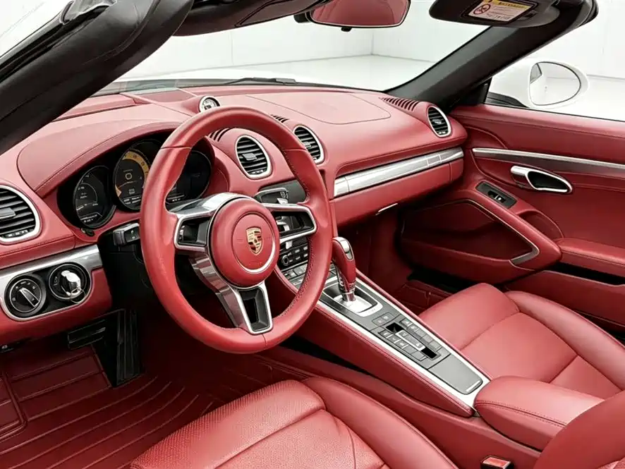 Porsche 718 2016 Boxster 2.0T фото 4
