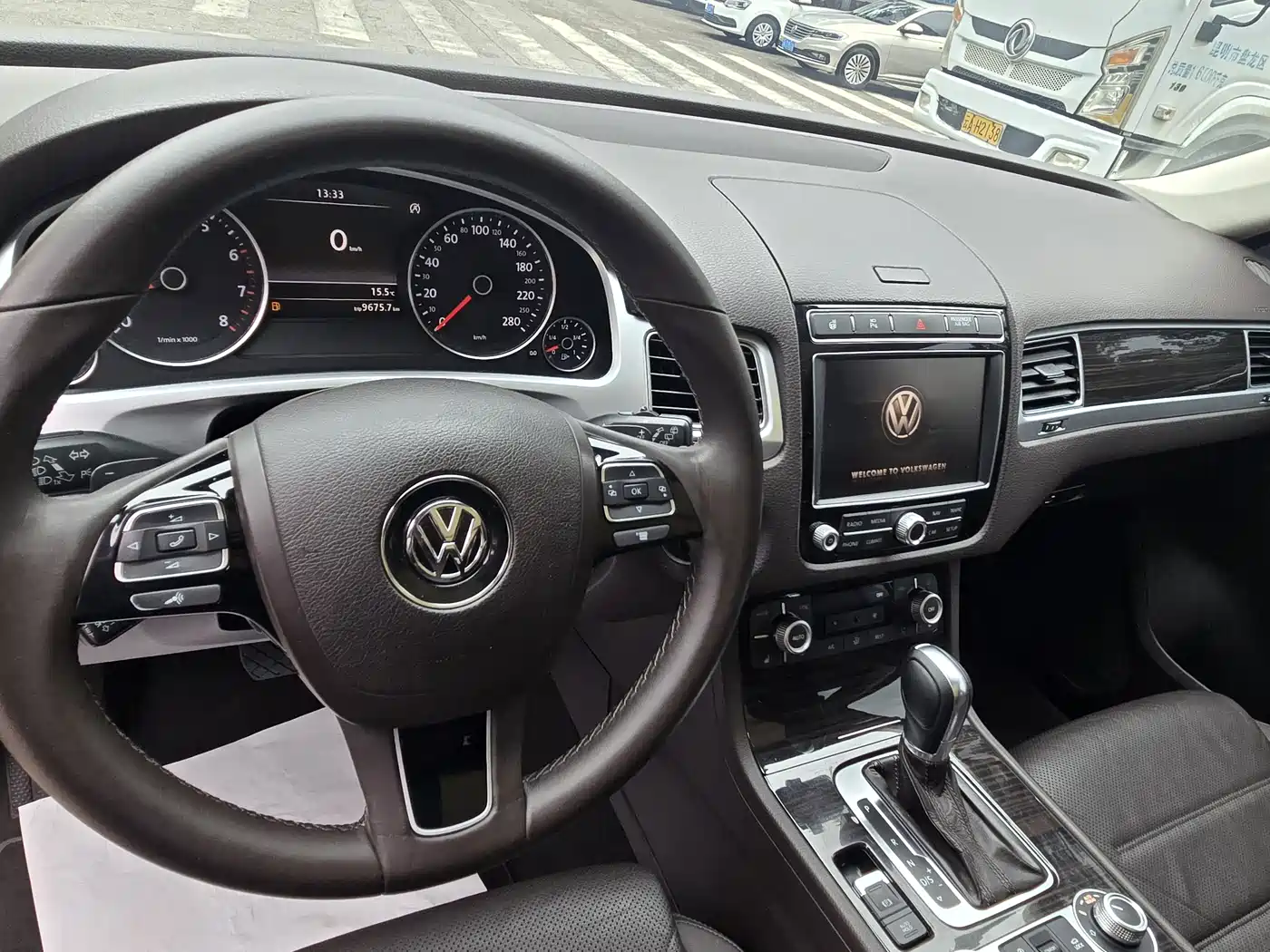 Volkswagen Touareg 2016 3.0TSI High Configuration фото 6