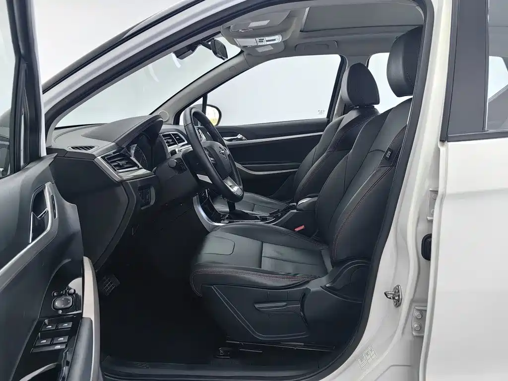 Photo 10 - Haima S5 Youth Edition