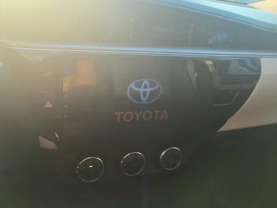 صورة 13 - Toyota Levin