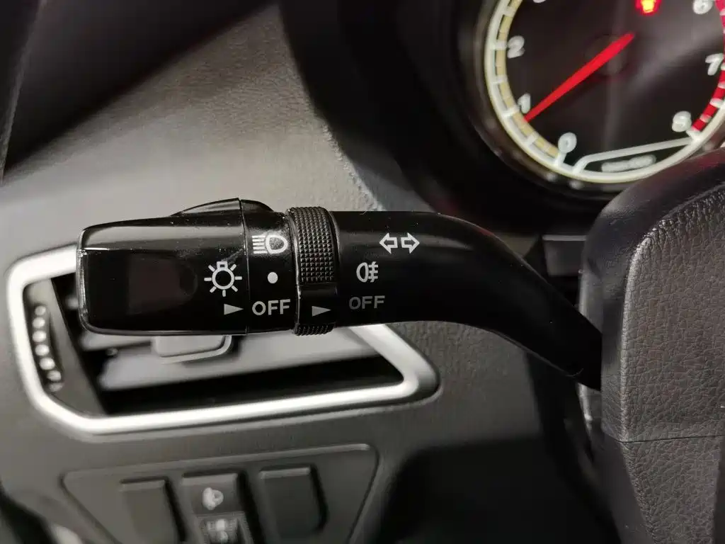 FAW Junpai A70 2017 2016 1.6L Automatic Base