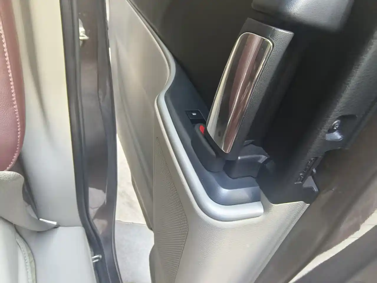 Buick GL8 2017 25S Comfort China V фото 15