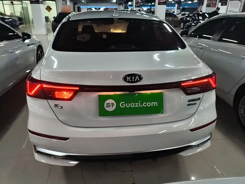 Kia K3 2019 1.5L CVT Smart Connect Edition фото 6