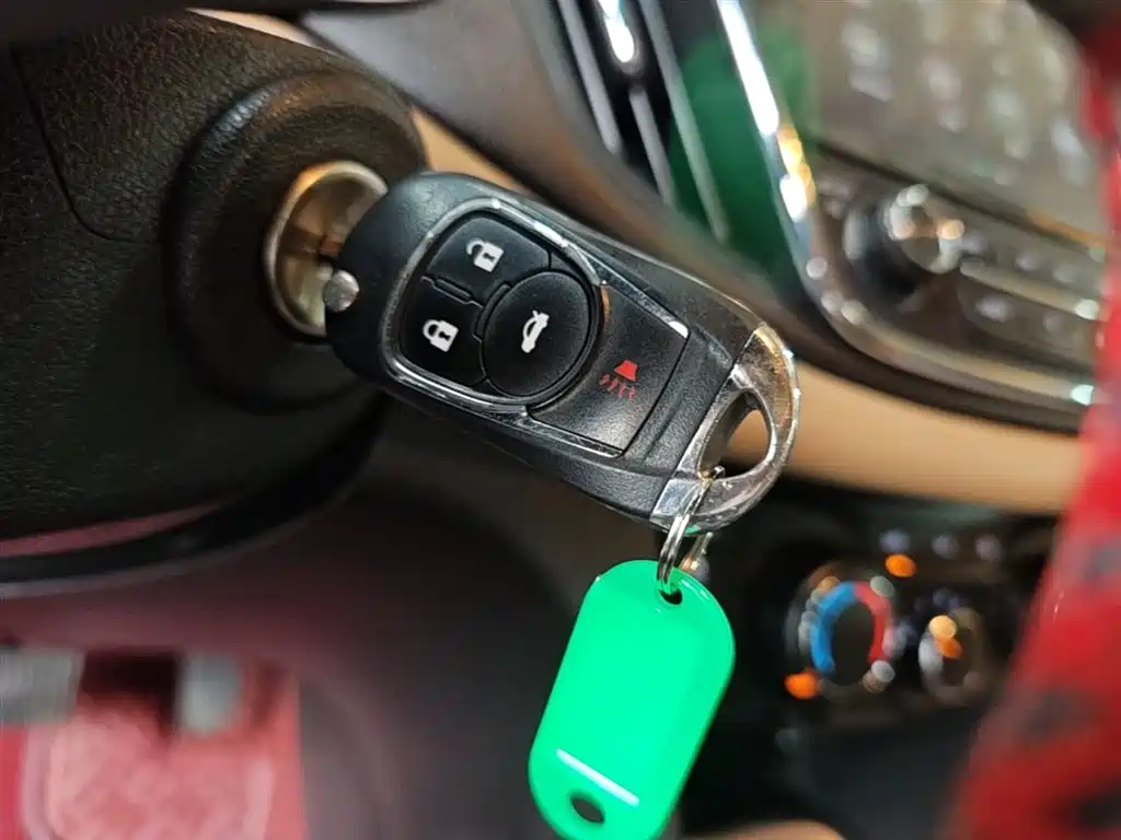 Chevrolet Monza 2020 320 Auto Comfort Edition фото 9