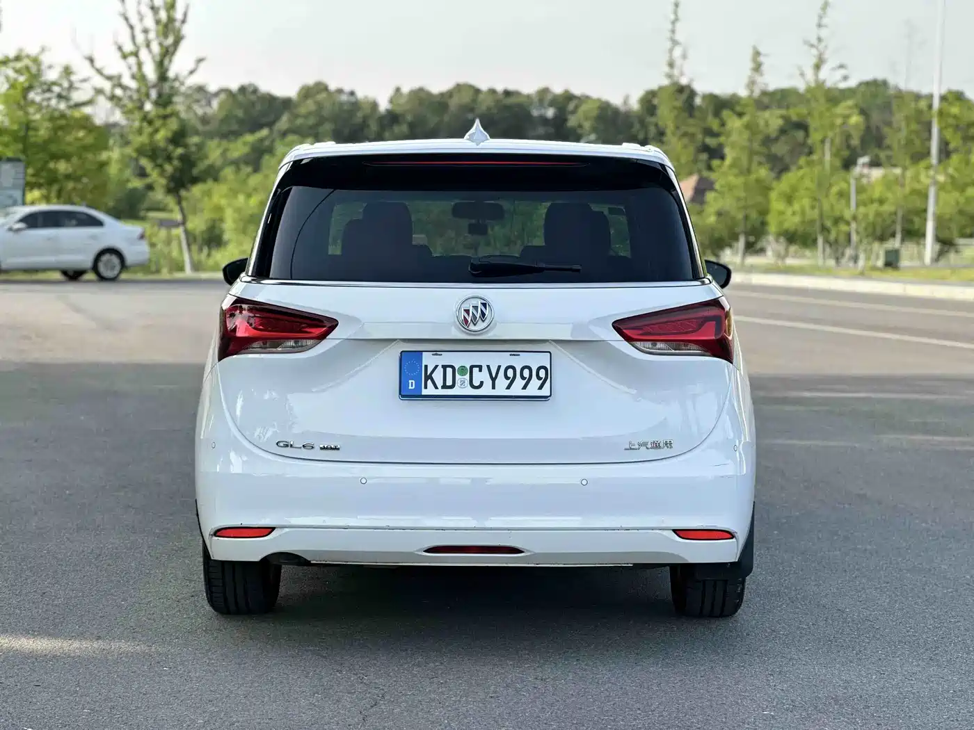 Buick GL6 2019 18T 6-seat Elite China VI фото 18