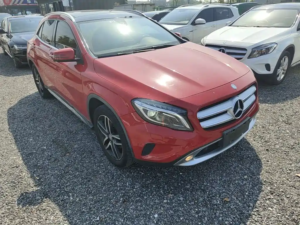 Mercedes-Benz GLA 2016 GLA 200 Fashion фото 4