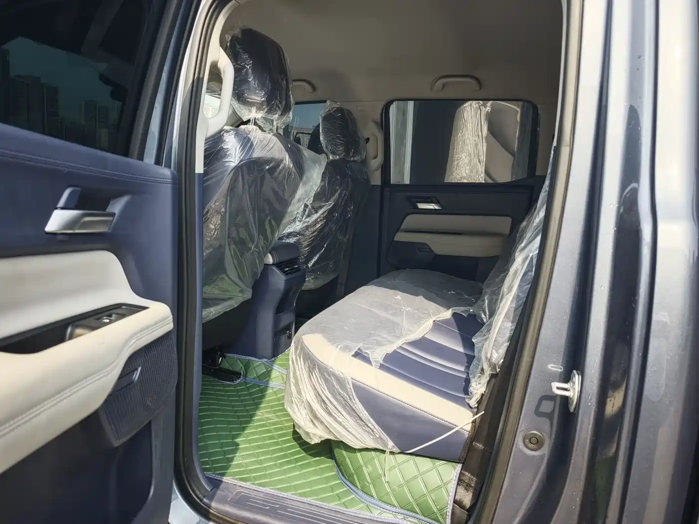 Jiangling Dadao 2025 2024 Mountain Edition 2.3T Diesel Automatic 4WD Long Wheelbase Comfort
