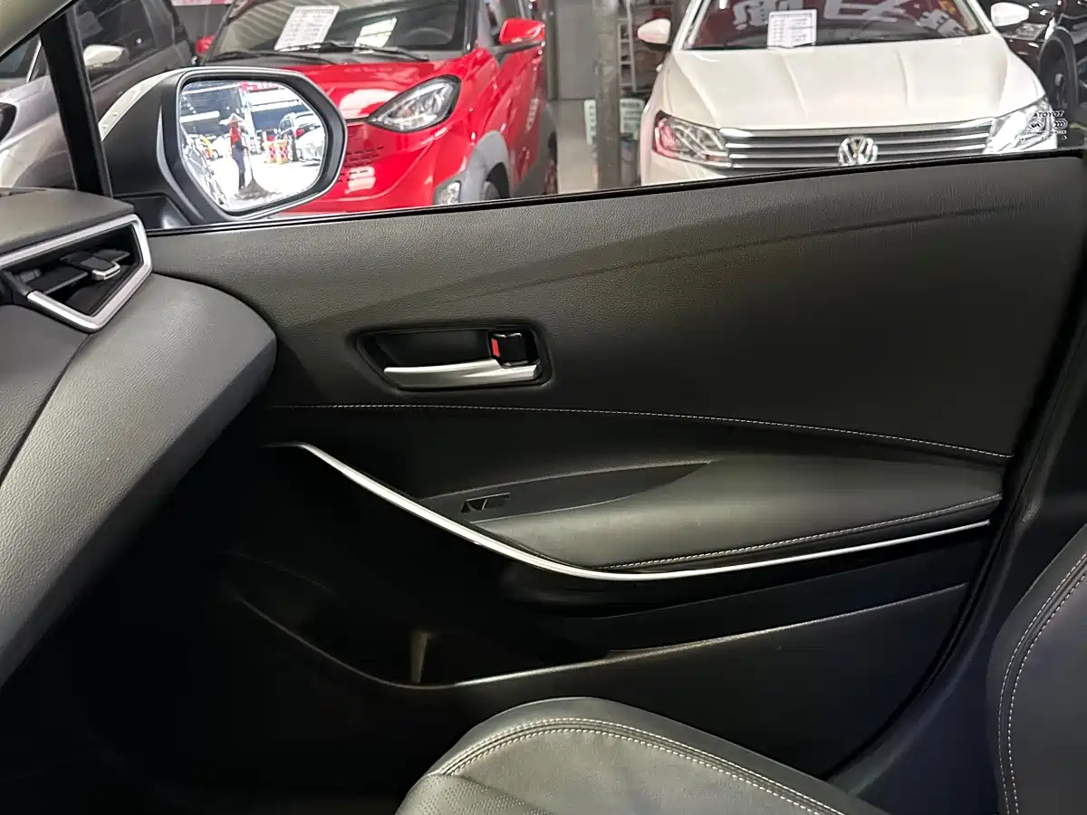 Toyota Levin 2024 Smart Hybrid 1.8L Sport Edition фото 19