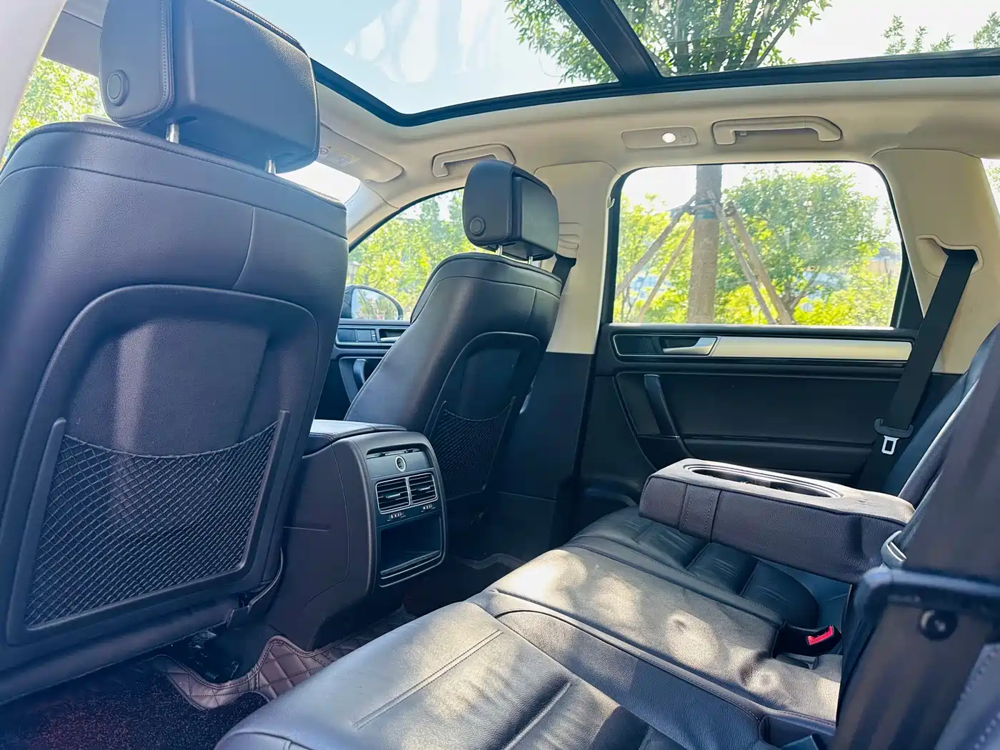 Volkswagen Touareg 2017 3.0TSI Explorer Edition фото 9
