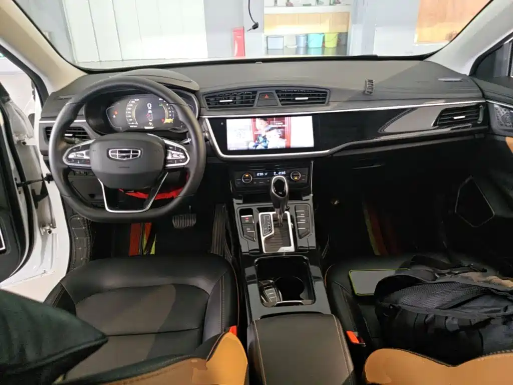 Photo 10 - Geely Emgrand GL