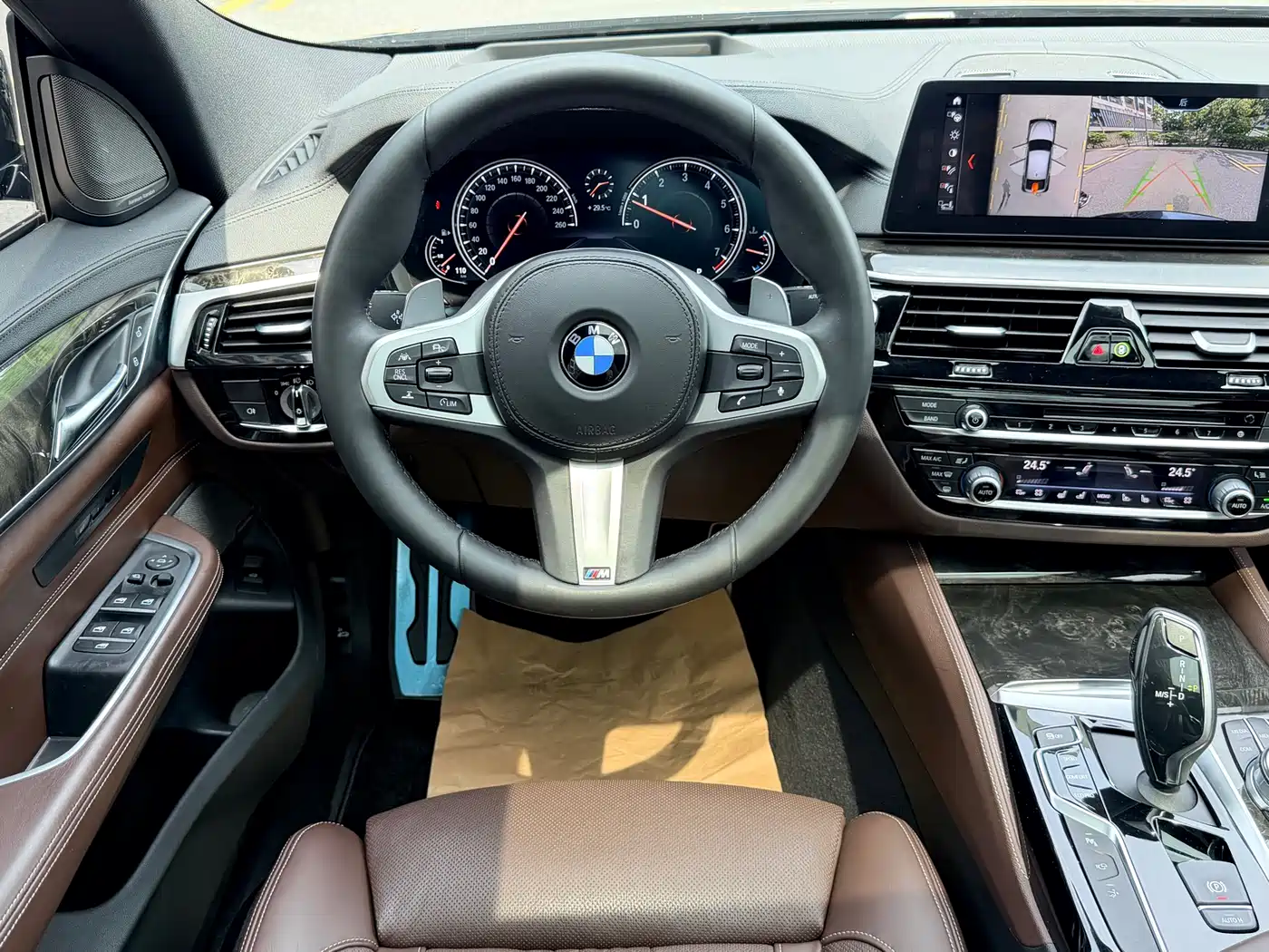 BMW 6 Series GT 2018 640i xDrive M Sport Package фото 19