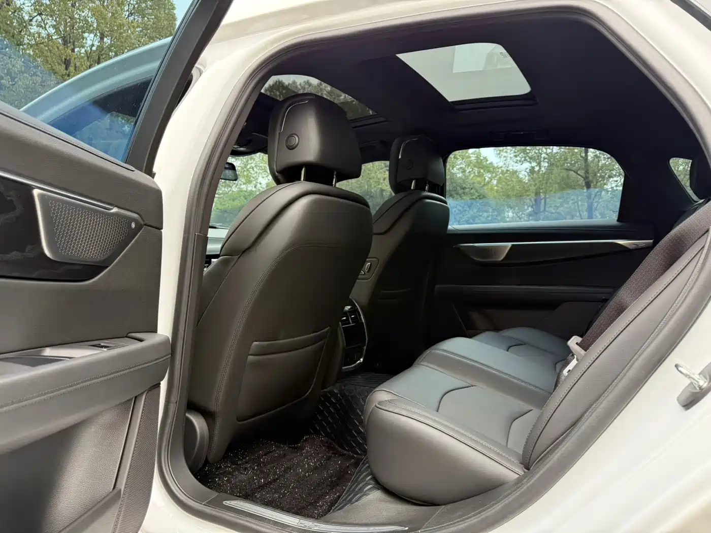 Cadillac CT6 2023 28T Luxury Edition фото 8
