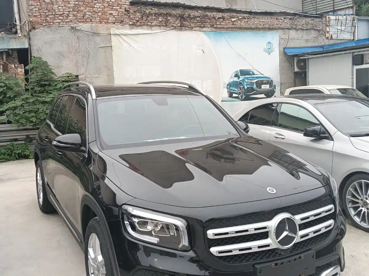 Mercedes-Benz GLB 2023 Facelift GLB 200 Dynamic фото 3