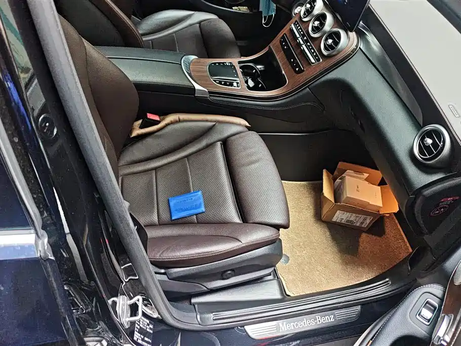 Mercedes-Benz GLC 2021 GLC 300 L 4MATIC Sporty фото 8