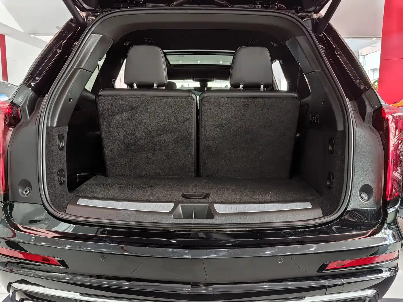 Cadillac XT6 2020 28T 6-Seater 4WD Luxury Model фото 18