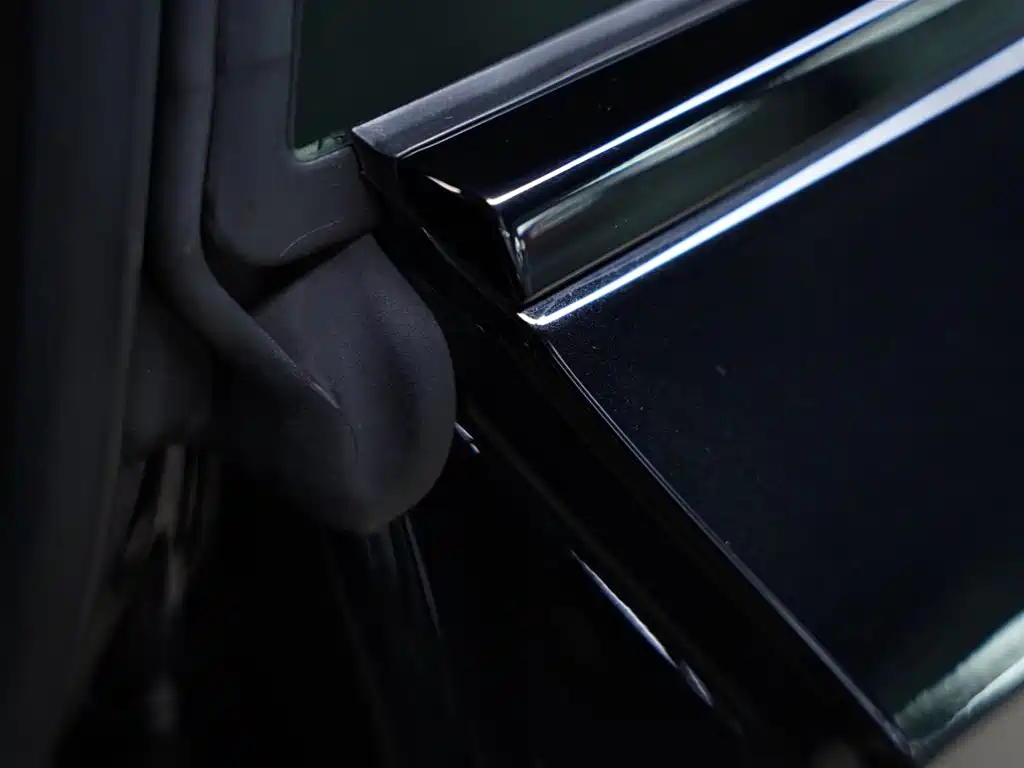BMW M2 2024 M2 фото 10