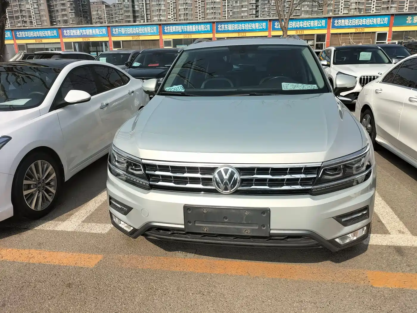Volkswagen Tiguan L 2018 380TSI Automatic AWD Luxury Edition фото 2