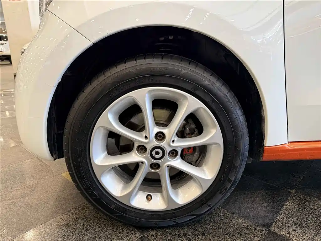 smart forfour 2018 2018 1.0L 52kW Agile Edition