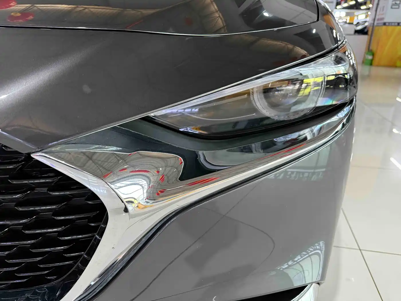 MAZDA 3 ANGKESAILA