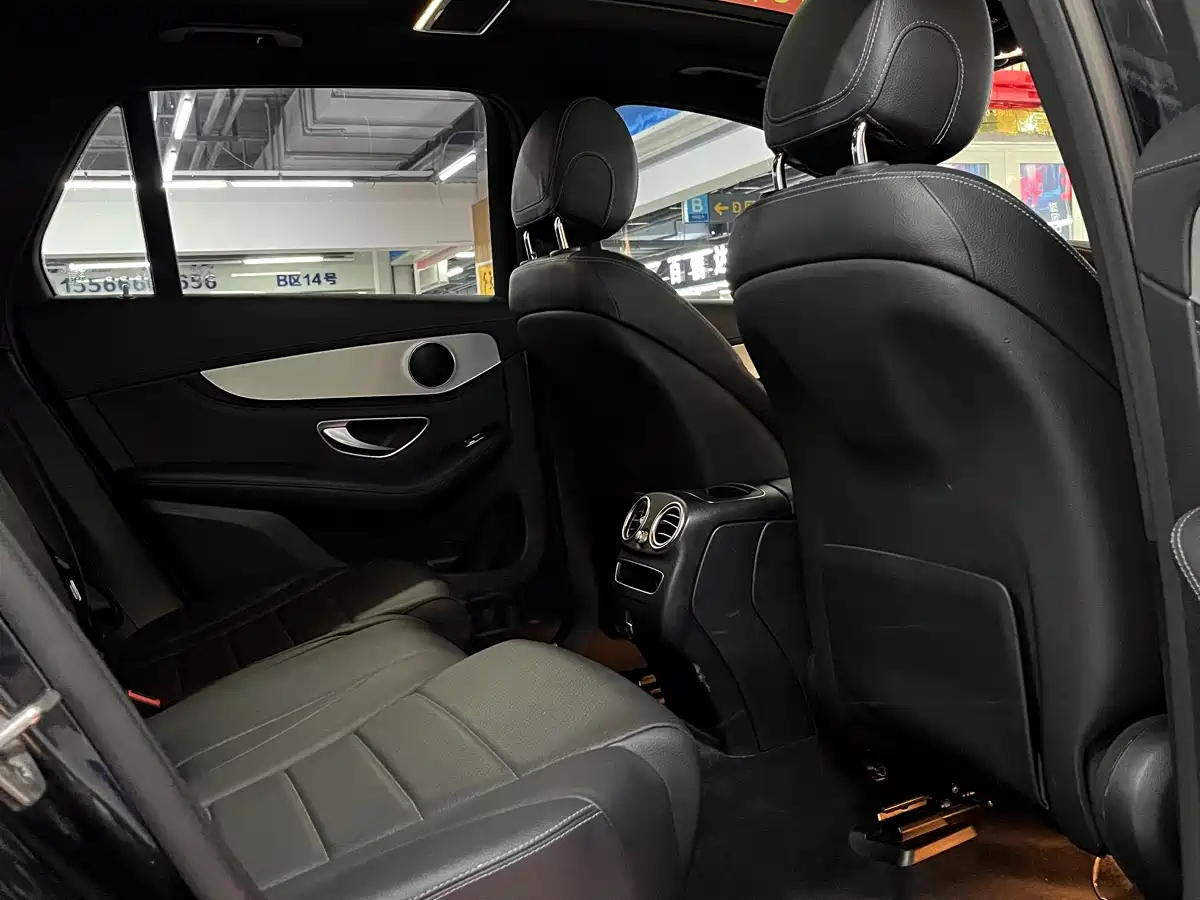 Mercedes-Benz GLC 2020 GLC 260 L 4MATIC Dynamic фото 14