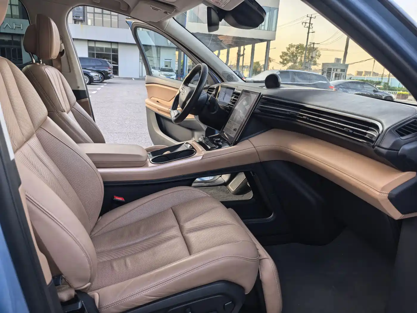 NIO ES8 2019 2018 Founder Edition