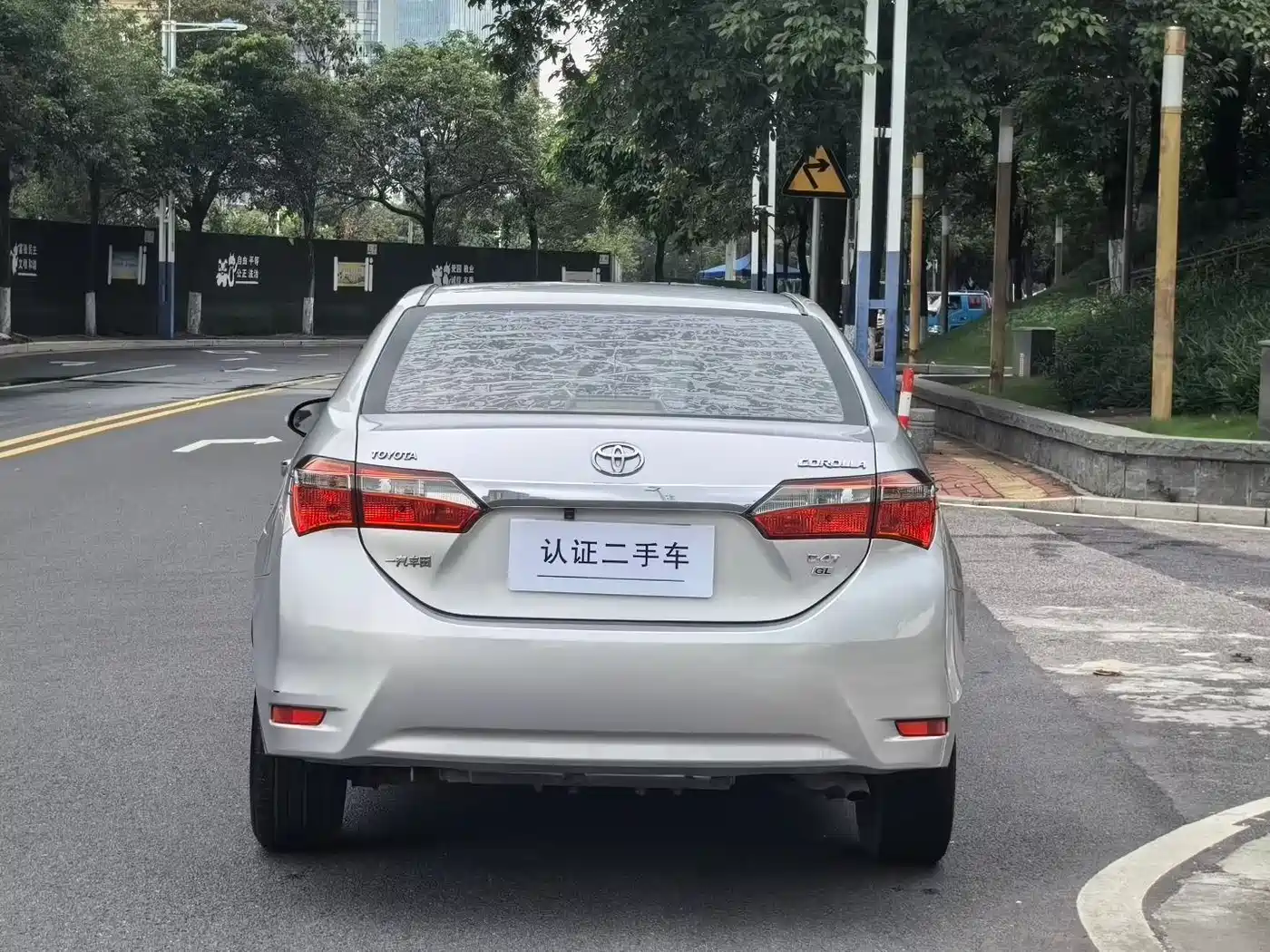 Toyota Corolla 2017 Facelift 1.2T S-CVT GL фото 4
