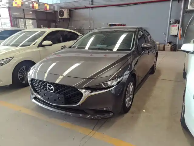 Mazda 3 Axela 2022