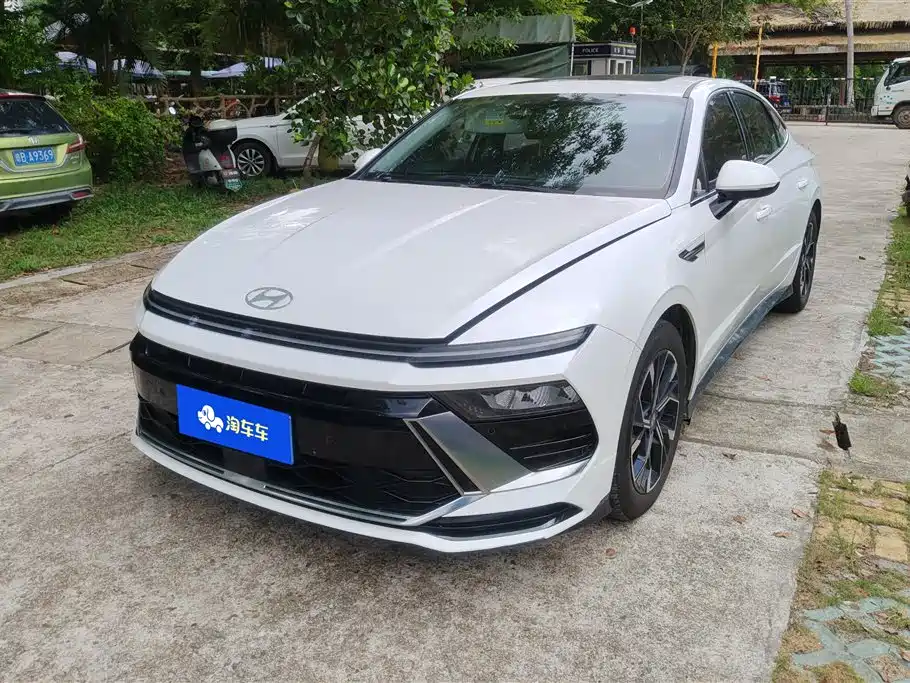 Hyundai Sonata 2024 1.5T Pro