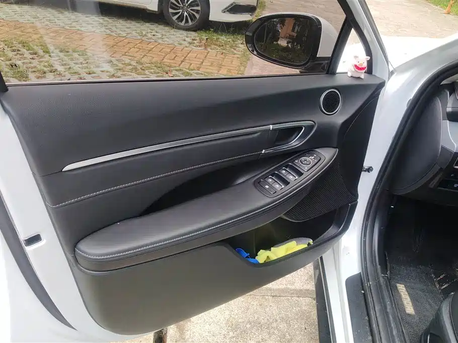 Hyundai Sonata 2024 1.5T Pro фото 7