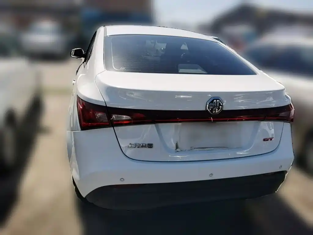 Фото 7 - MG GT